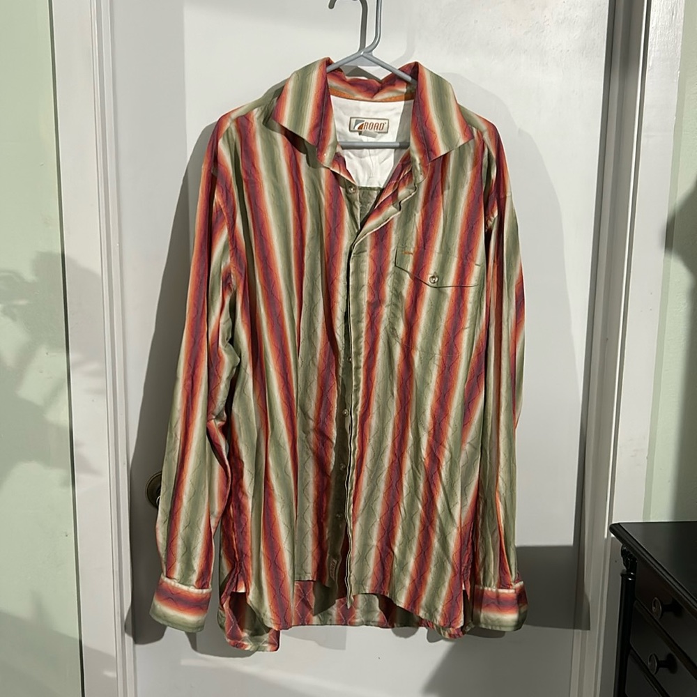 Long sleeve shirt